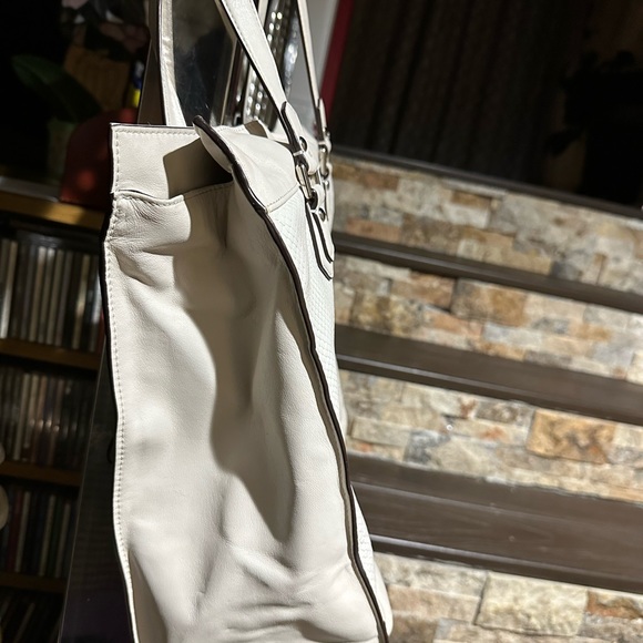 Coach Off-White Charlie Python Handbag in excellent pre-owned condition. - Picture 8 of 13